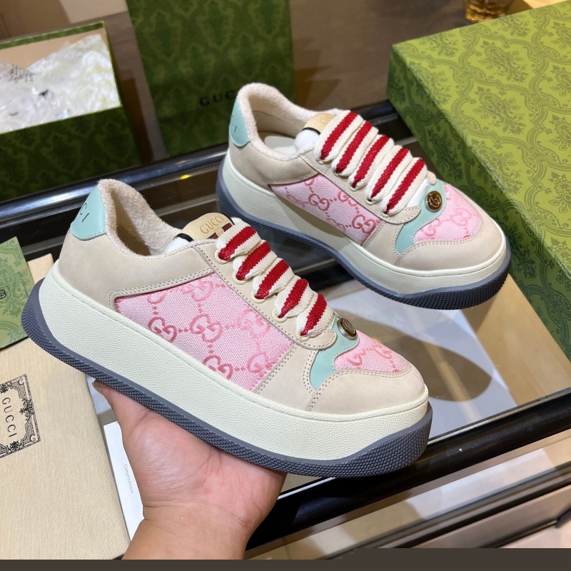 G*u*i casual shoes
